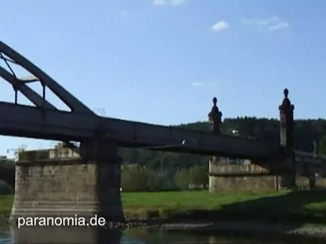 Foto: Mit dem Schaufelraddampfer Pirna durch die Sächsische Schweiz