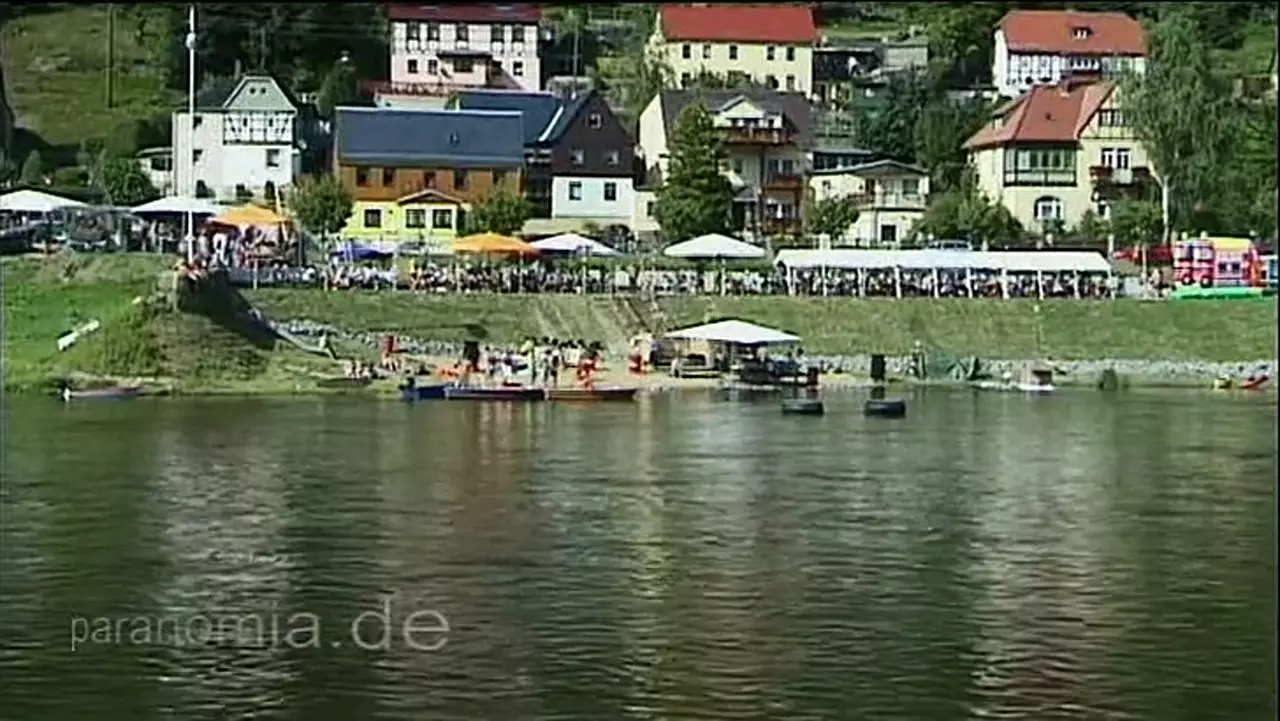 Foto: Das Finale im Fischerstechen - Sommerfest Postelwitz
