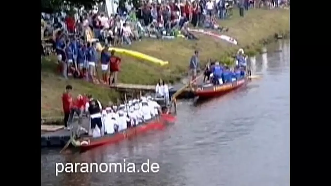 Foto: 8. Spitzstein-Drachenbootcup 2007 OEWA-Team Flußpferdbande gegen DAZ-Enten (5)