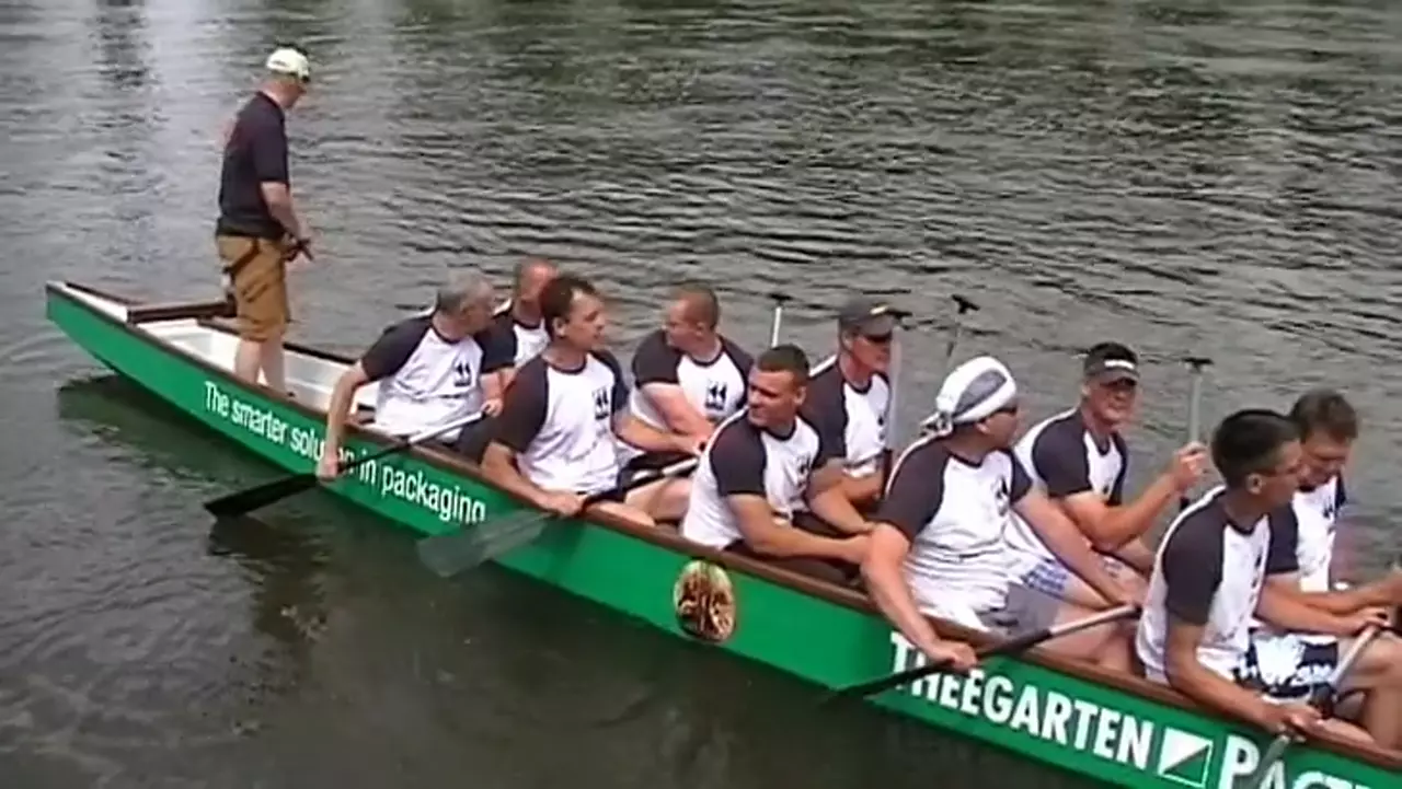 Foto: Video vom Drachenbootrennen beim Stadtfest Pirna 2010 (2)