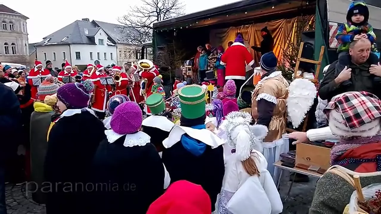 Foto: Weihnachtsmarkt in Frauenstein / Erzgebirge
