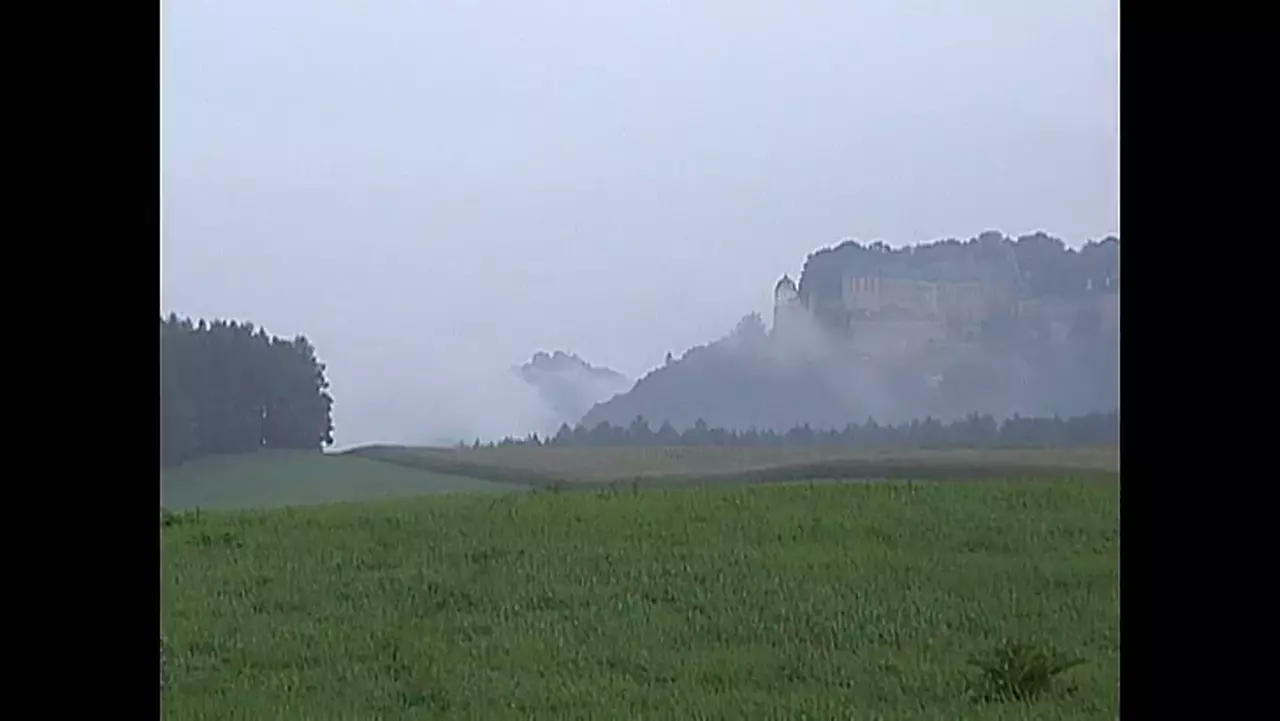 Foto: Die Festung Königstein nach Regen - Urlaub in der Sächsischen Schweiz
