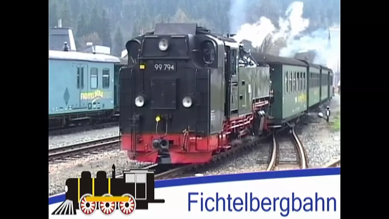 Foto: Die Fichtelbergbahn in Hammerunterwiesenthal (3)